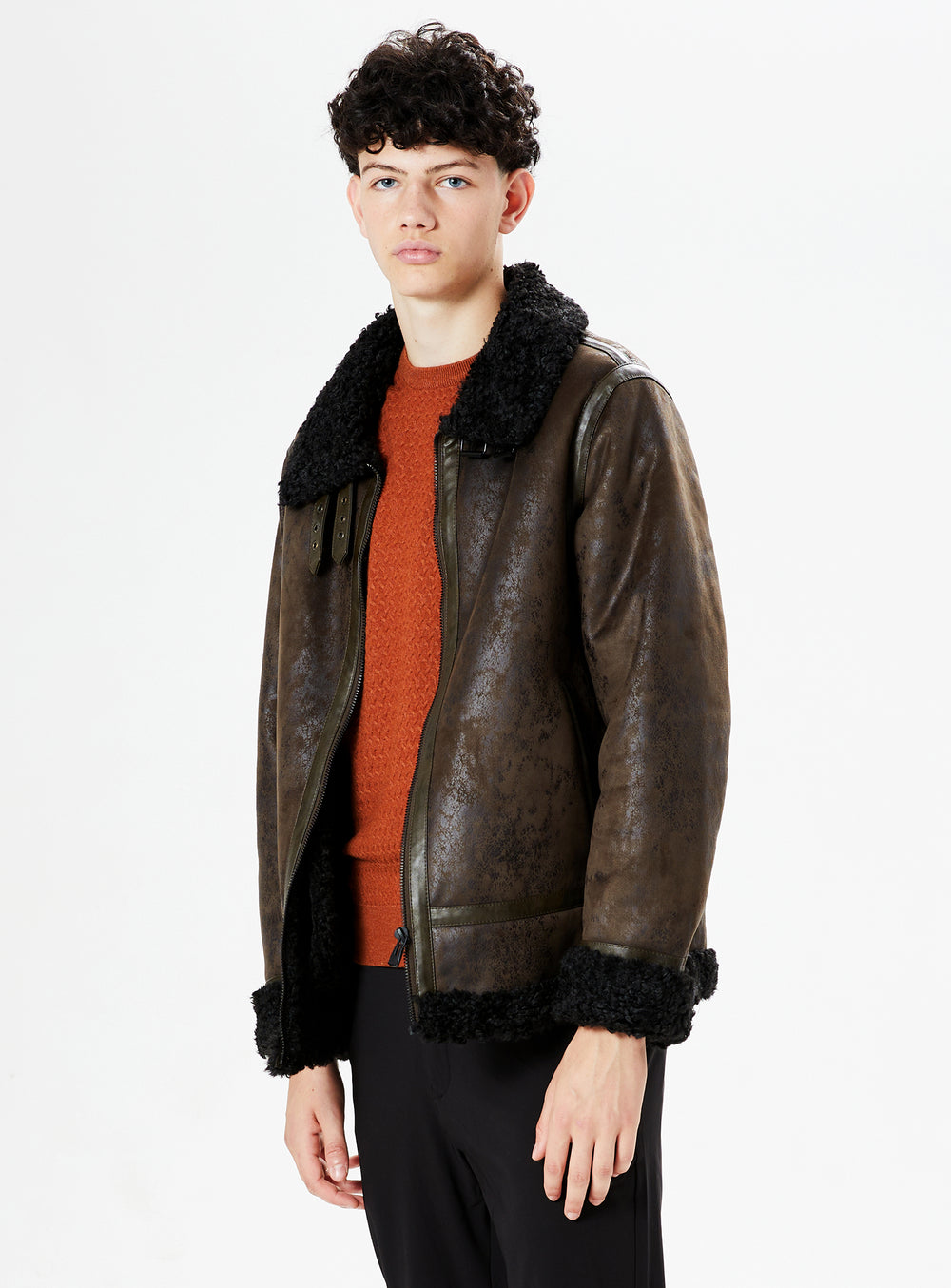 Marble Olive||Marbre Olive