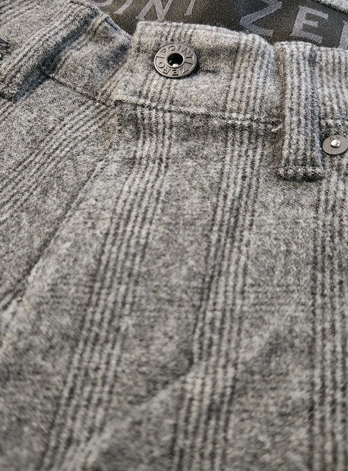 Charcoal||Charbon de Bois