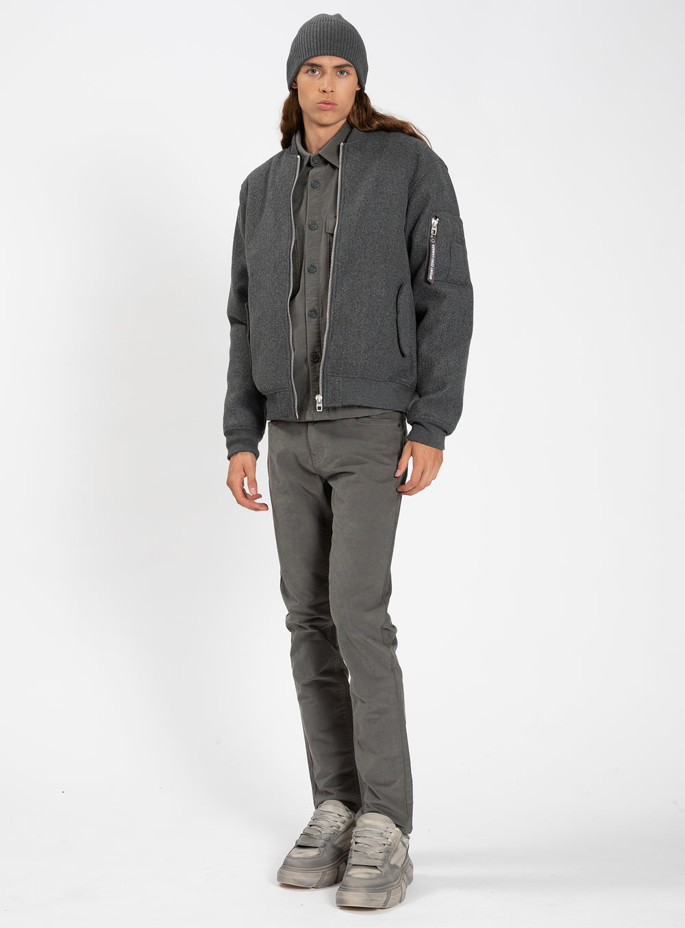 Grey Mix||Mélange de Gris