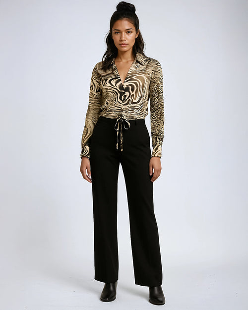 SORAH | Long-Sleeve Printed Satin Shirt with Front Tie || SORAH | Chemise imprimée en satin à manches longues avec lien devant