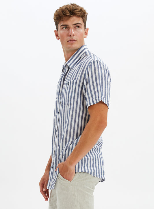 WhiteCadet||CadetBlanc