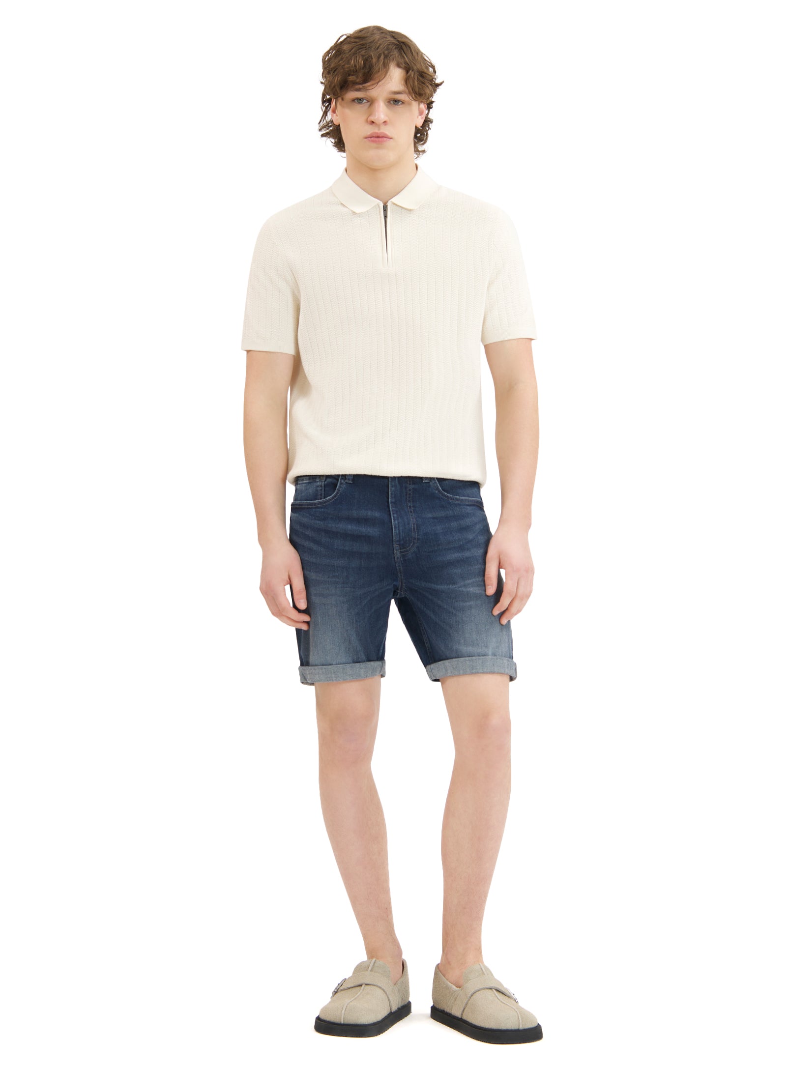 Dark Indigo||Indigo Foncé