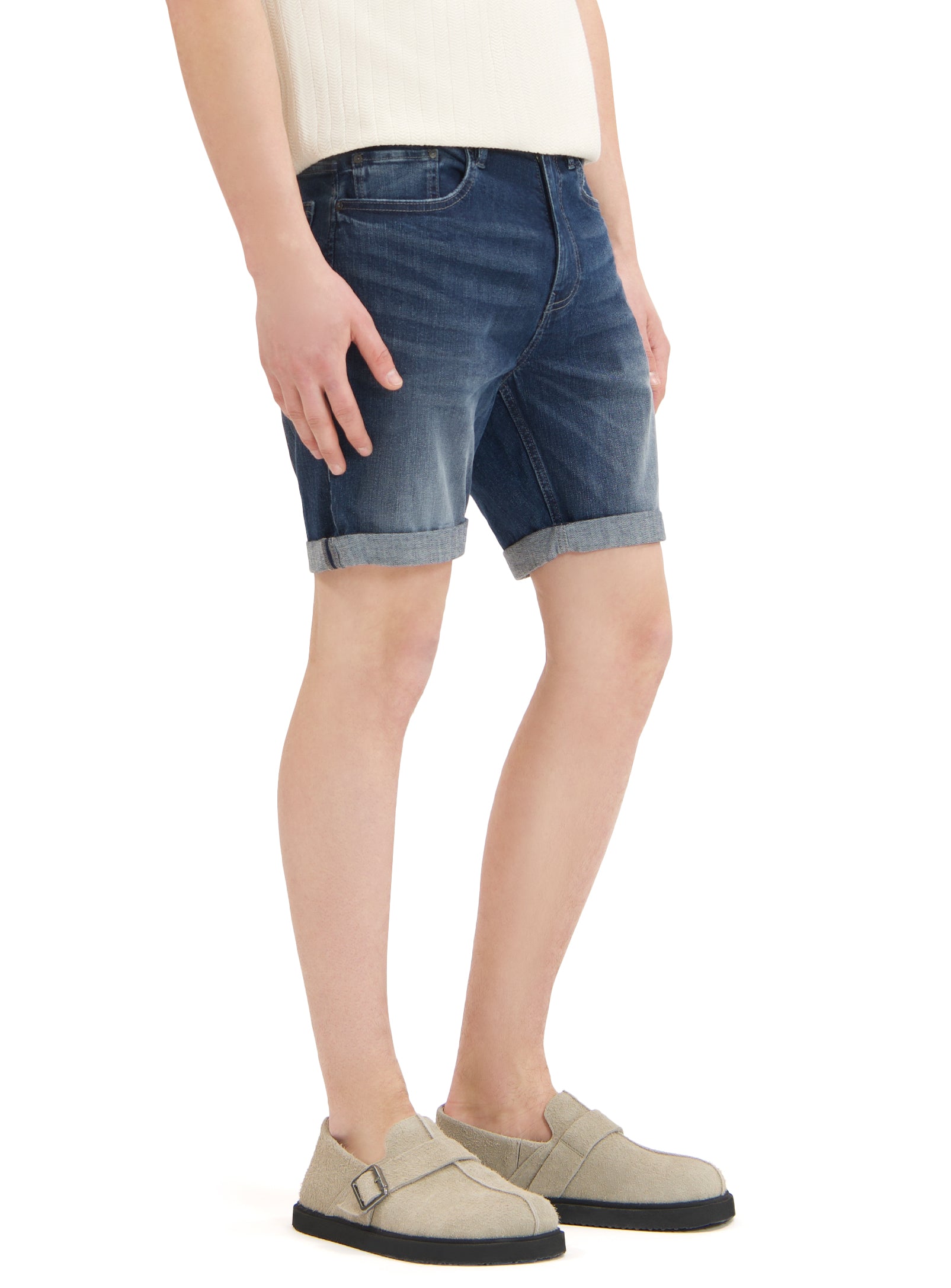 Dark Indigo||Indigo Foncé