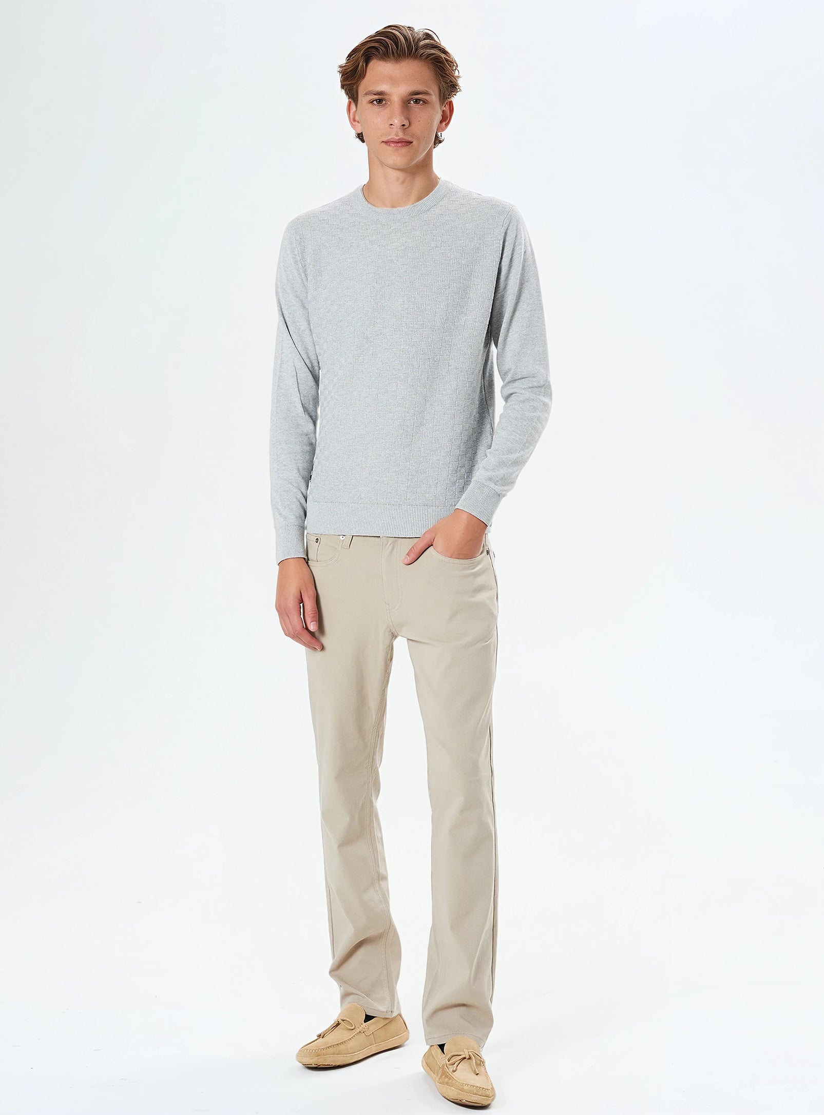 Light Grey||Gris Clair