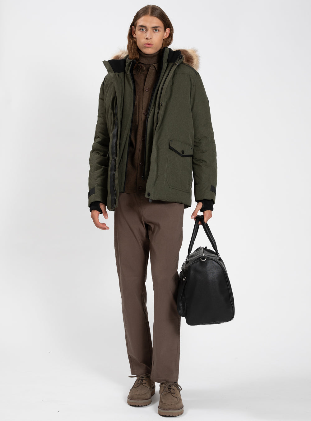 Military||Militaire