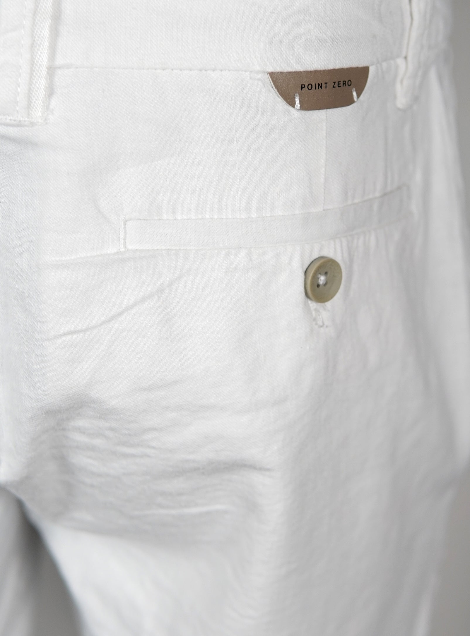White||Blanc