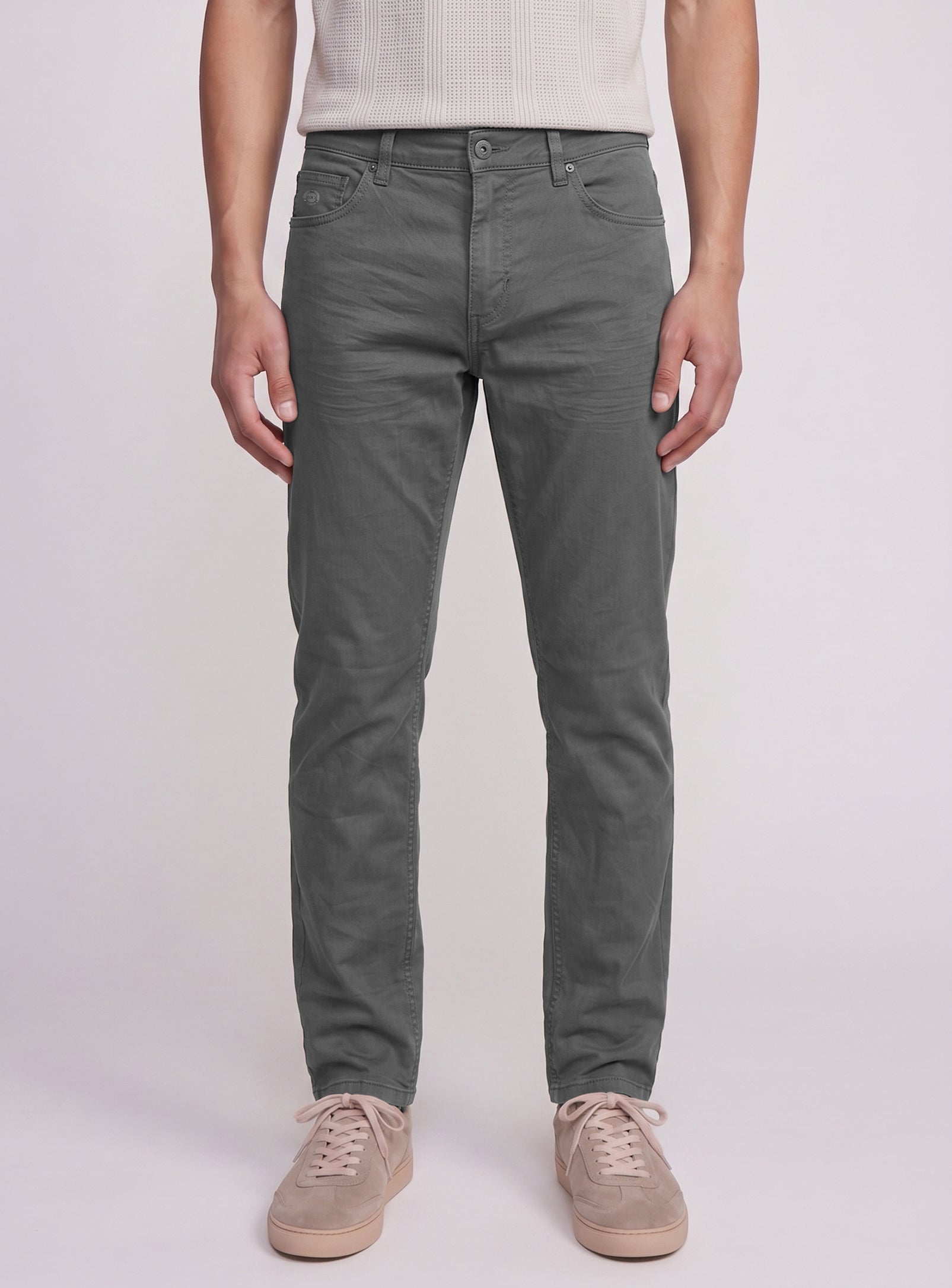 Charcoal||Charbon