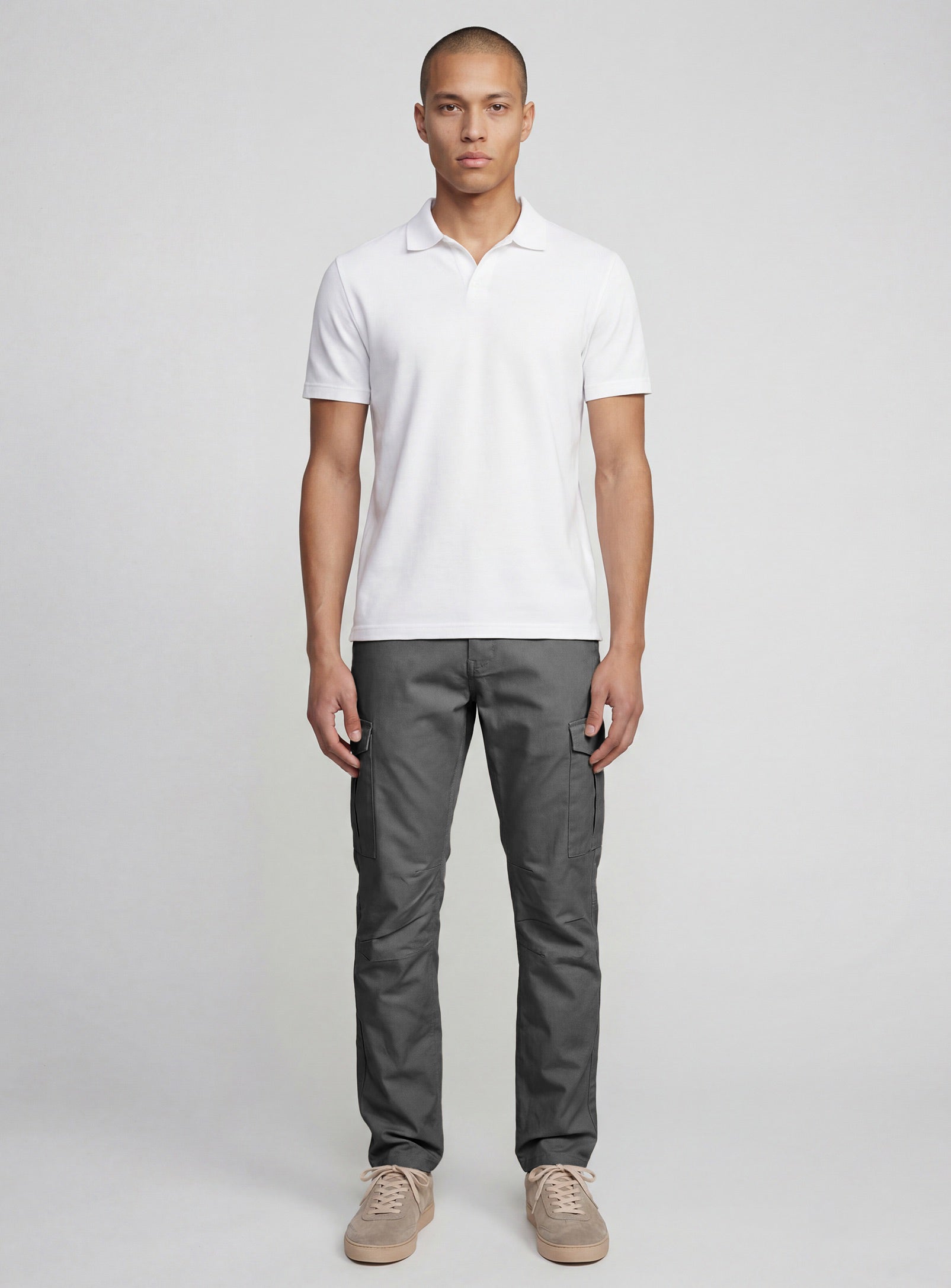 Grey||Gris