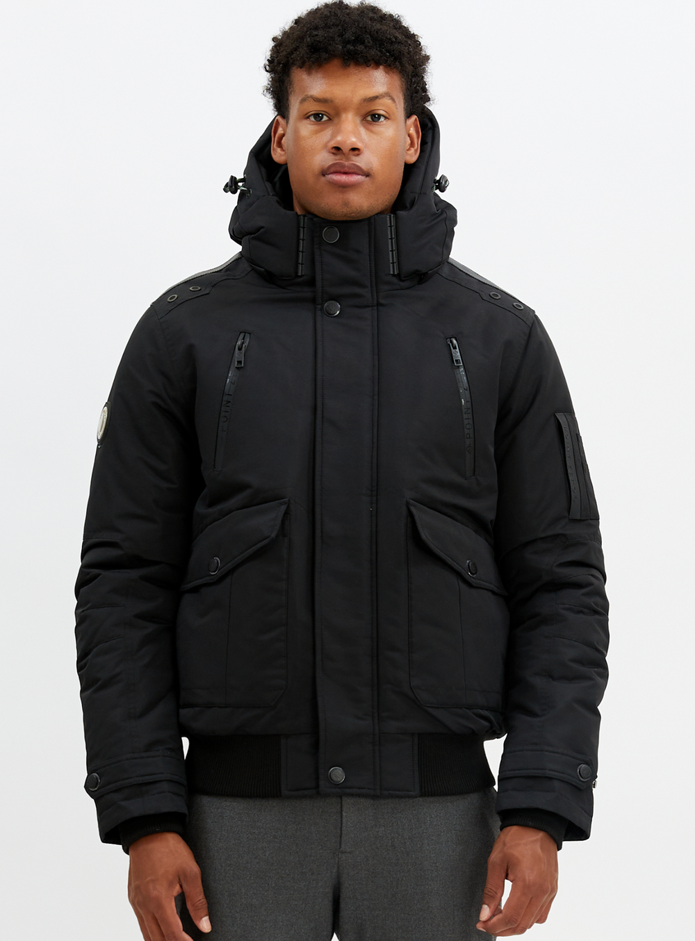 Point on sale zero outerwear