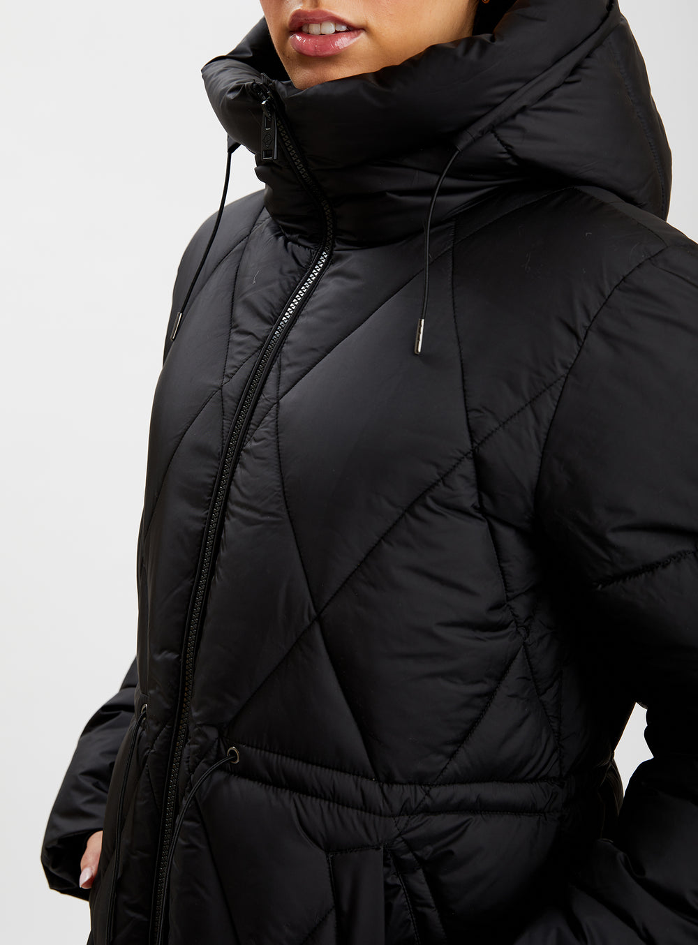 BLACK||NOIR