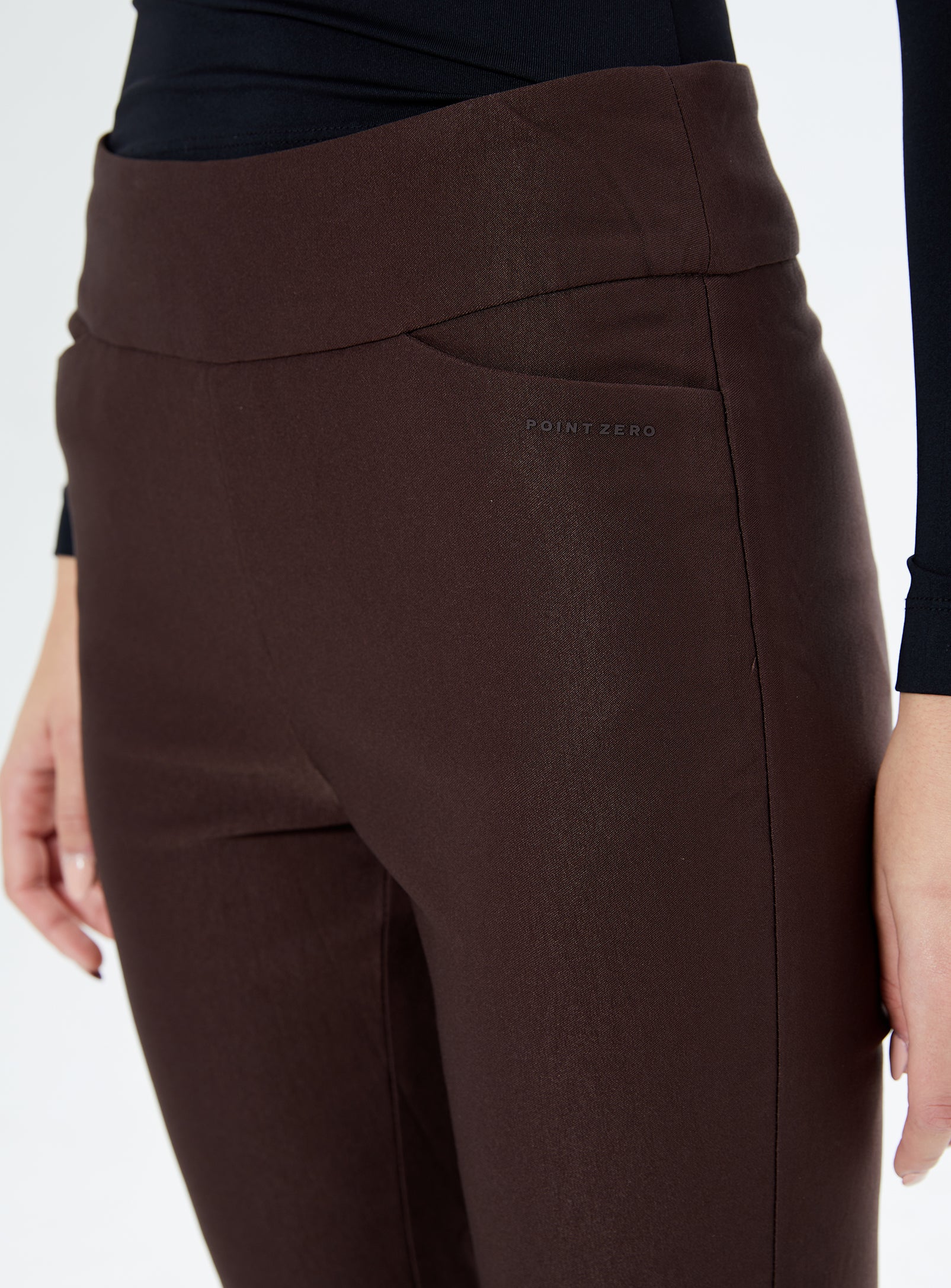 LEA | Pantalon à jambe droite