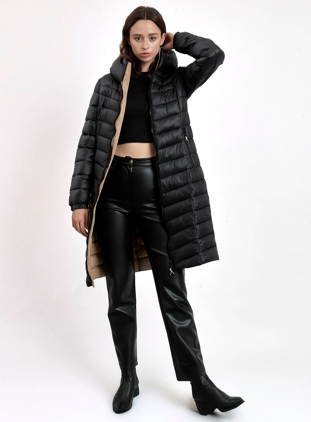 ALEXANDRA | Midweight Contrast Chic Jacket || ALEXANDRA | Veste Chic Contrastée Mi-Saison