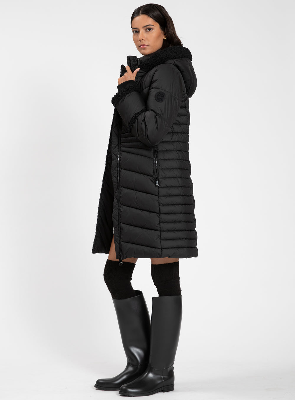 Black||Noir
