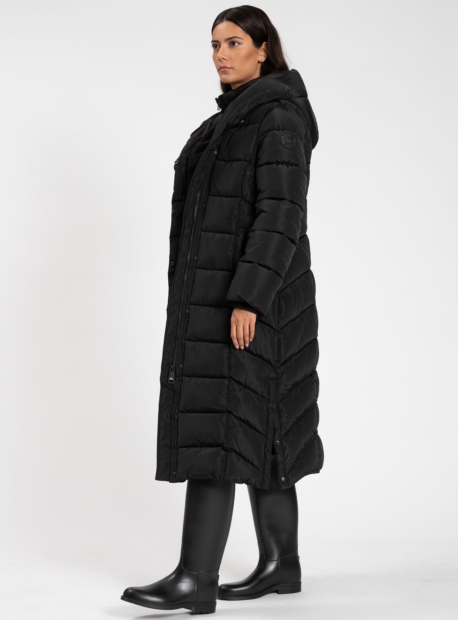 DORATHEA | Quilted Pillow Comfort Maxi Puffer Jacket || DORATHEA | Manteau maxi matelassé Confort oreiller