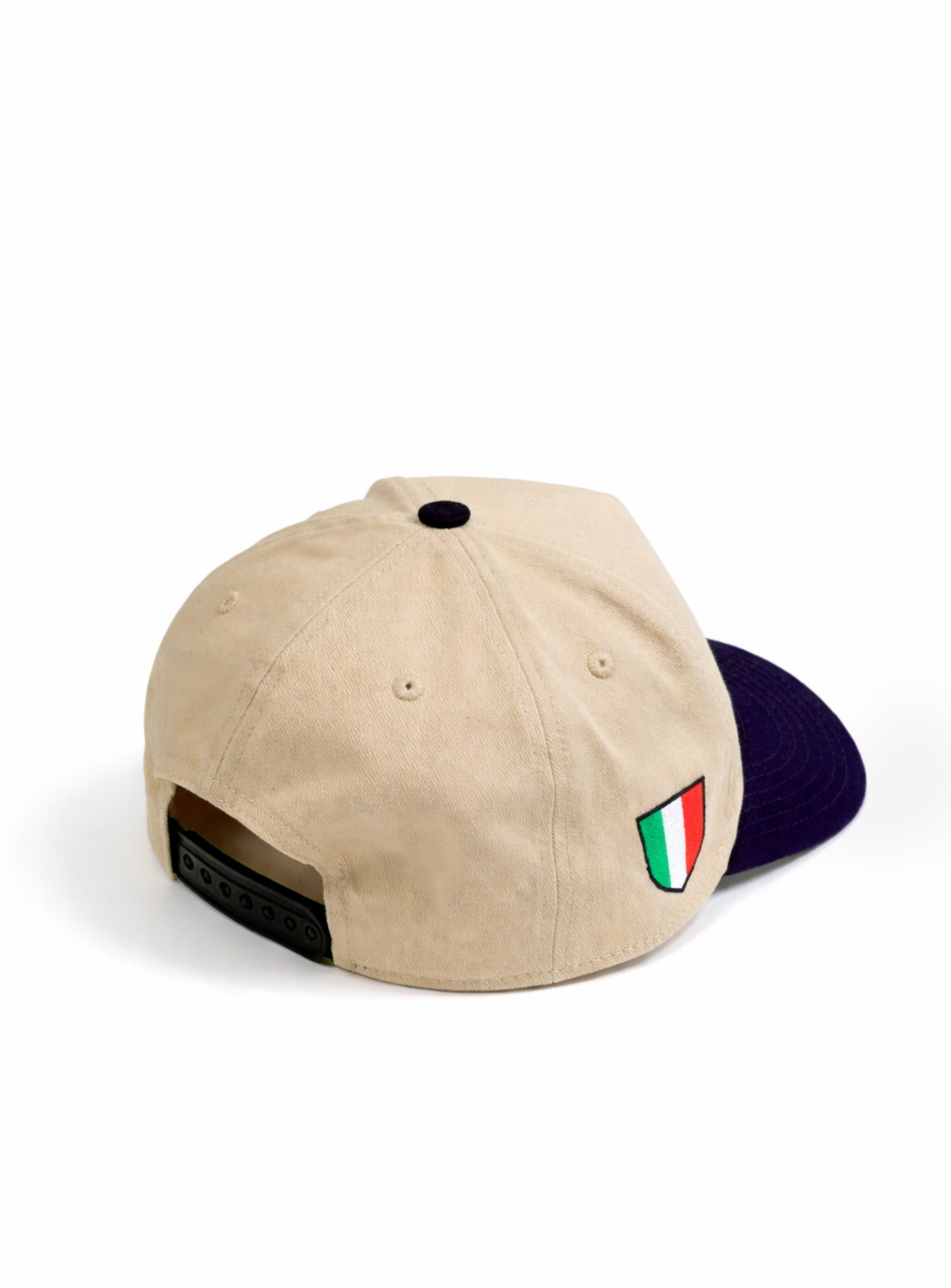 ITALIA Hitch Cap Adult