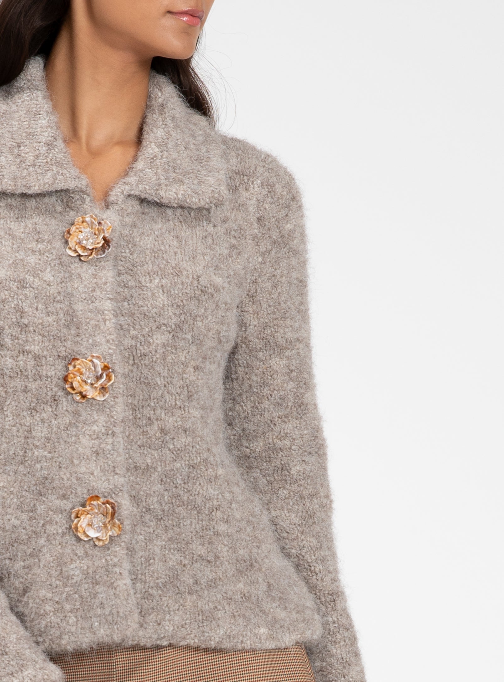 ALYA | Cardigan with Gold Buttons
