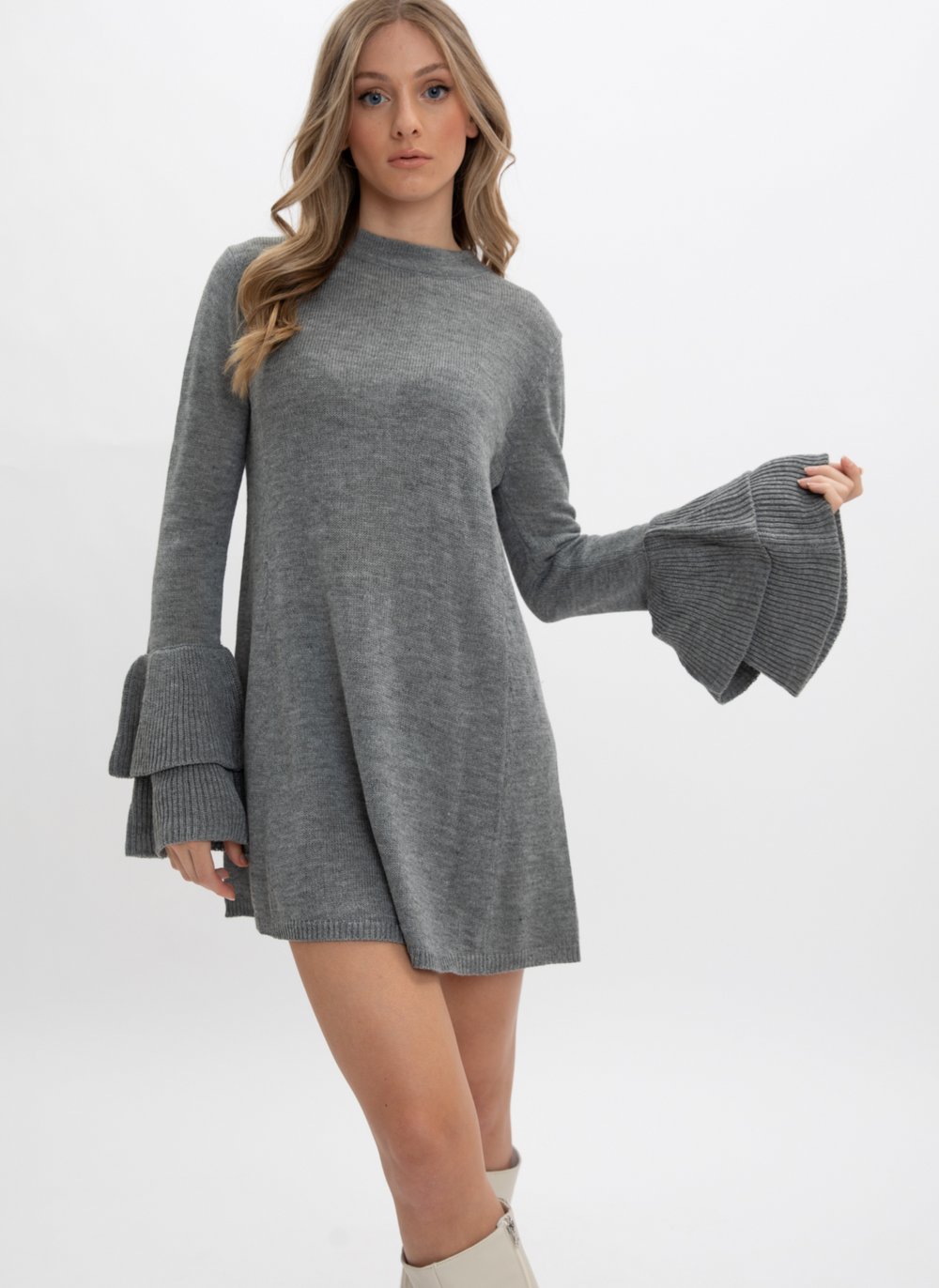 LARISSA Sweater dress with ruffle sleeve Point Zero