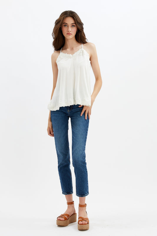 White  ||  Blanche