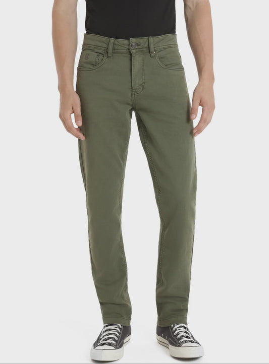 Light olive||Olive clair