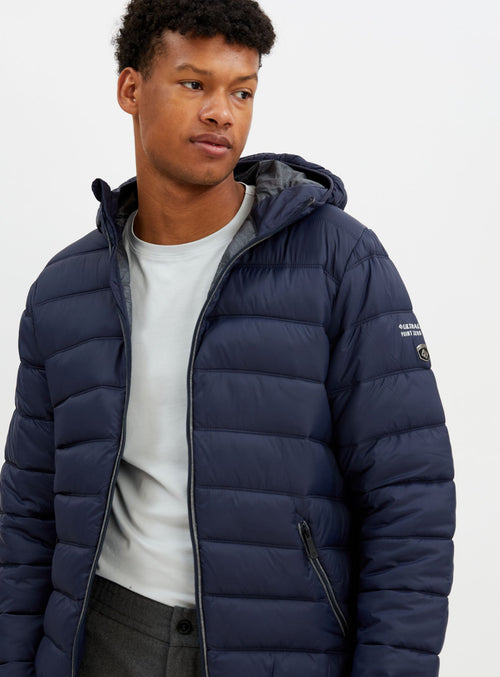Navy||Marine