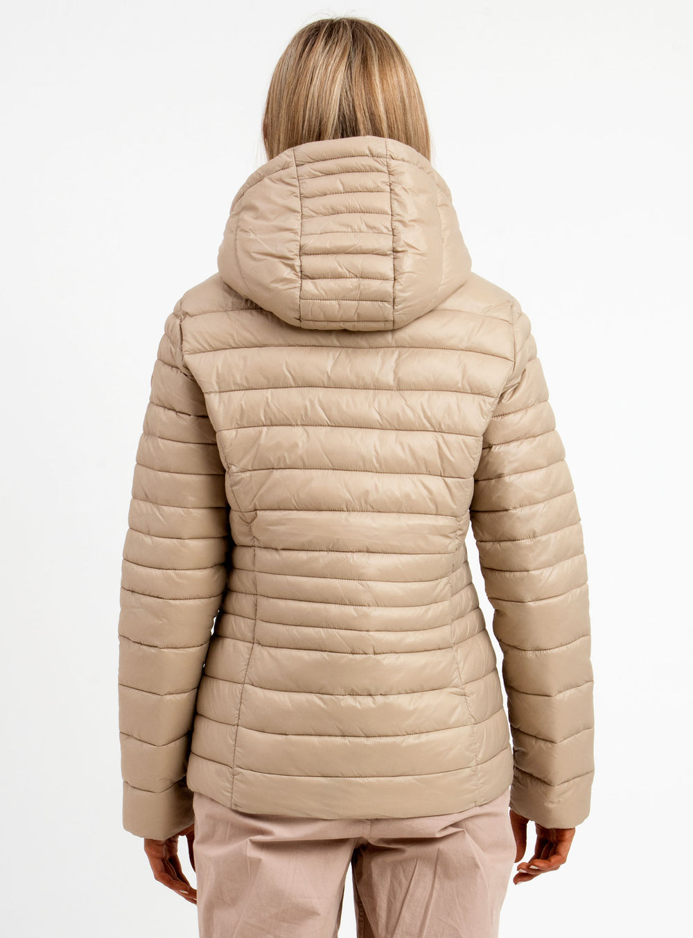 LESLIEVILLE | PACKABLE HOODED ULTRALIGHT JACKET-CAMEL||LESLIEVILLE | MANTEAU ULTRALÉGER À CAPUCHE COMPRESSIBLE-CHAMEAU