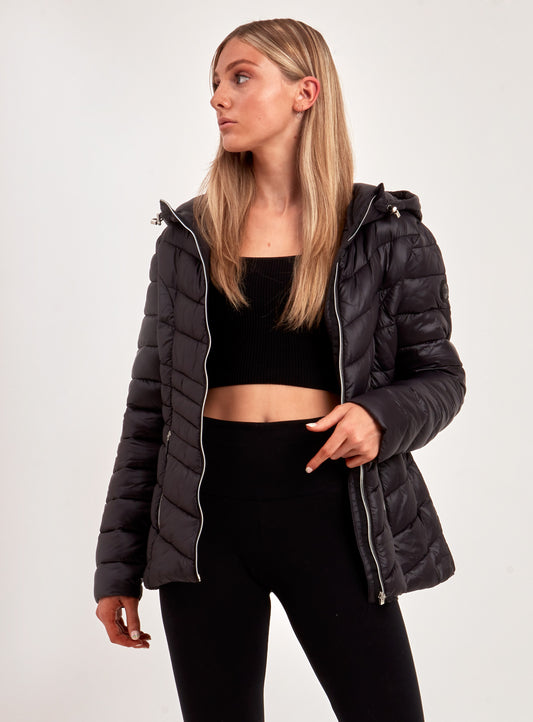 SOFITEL | PACKABLE HOODED ULTRALIGHT JACKET-BLACK||SOFITEL |  | MANTEAU ULTRALÉGER À CAPUCHE COMPRESSIBLE