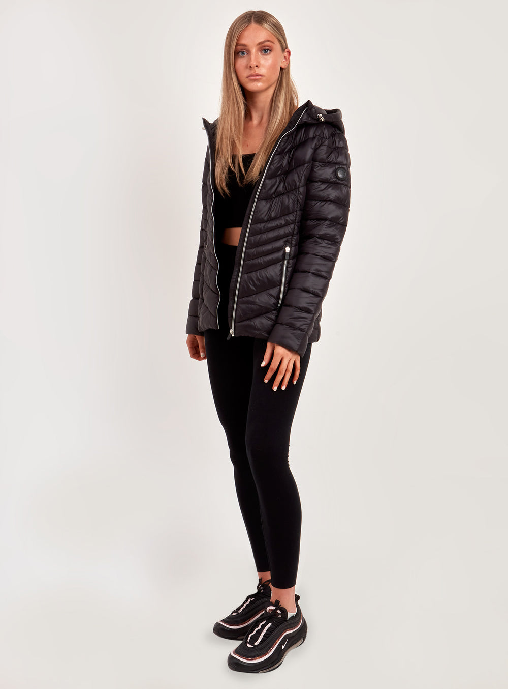SOFITEL | PACKABLE HOODED ULTRALIGHT JACKET-BLACK||SOFITEL |  | MANTEAU ULTRALÉGER À CAPUCHE COMPRESSIBLE