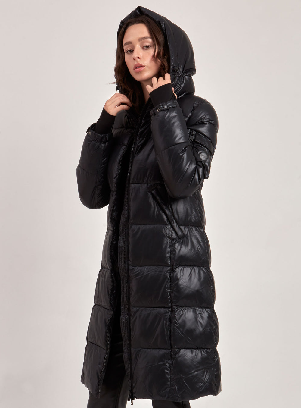 PUFFER JACKET LONG 40 MID
WEIGHT-BLACK