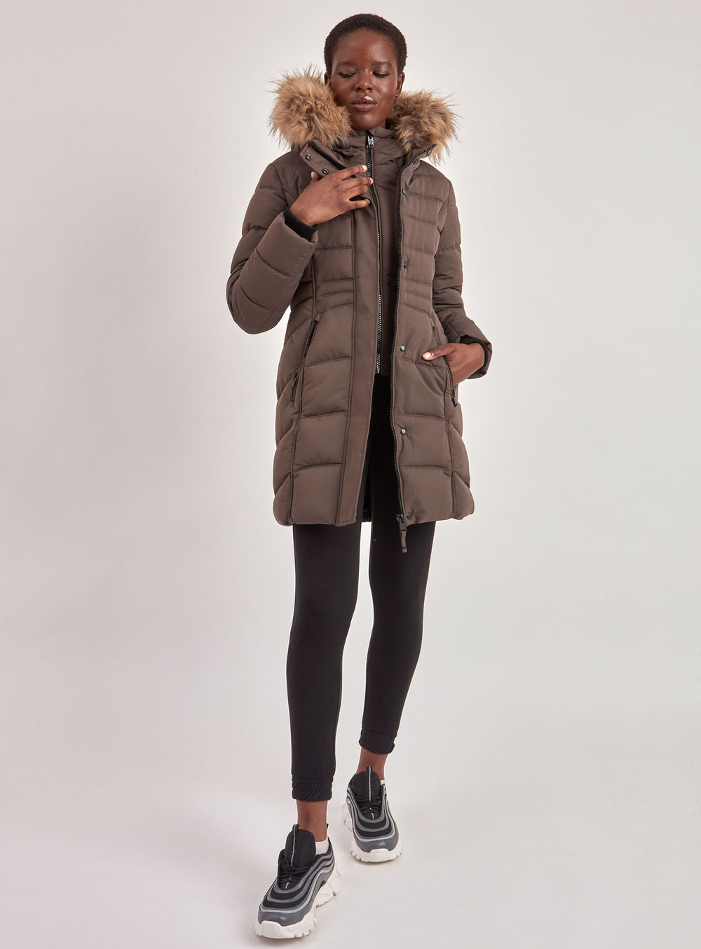 PAMELA | PARKA JACKET HOODED FAUX-FUR TRIM (-35°C)-MOCHA||PAMELA | MANTEAU À CAPUCHE FAUSSE-FOURRURE (-35°C)-MOKA