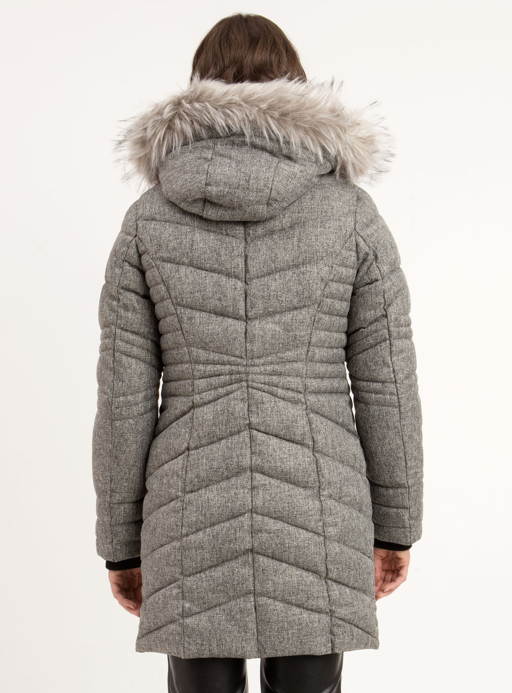 INSET HOODED
JACKET W/ POCKET TAPE
DETAIL & REMOVA
-CHARCOALMIX