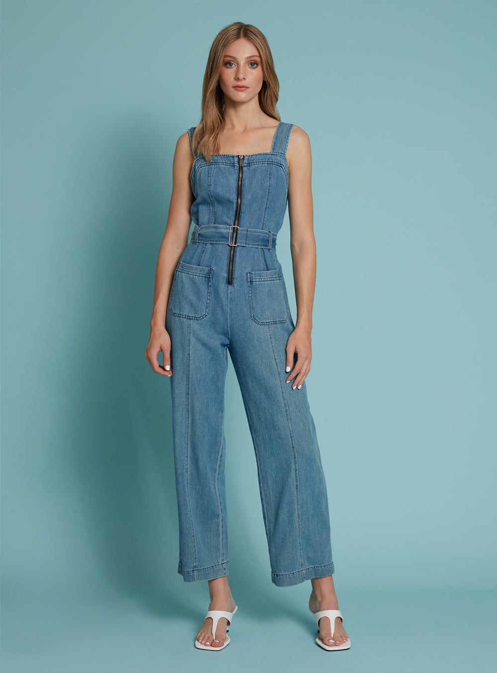 Medium indigo denim||Jean indigo moyen