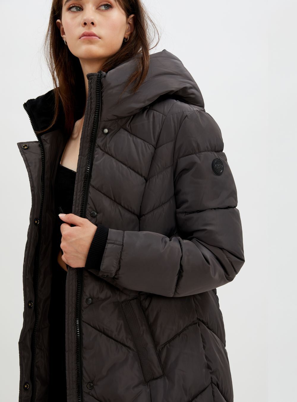 Graphite||Anthracite