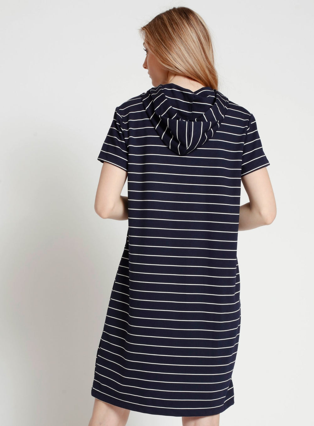 Navy||Marin