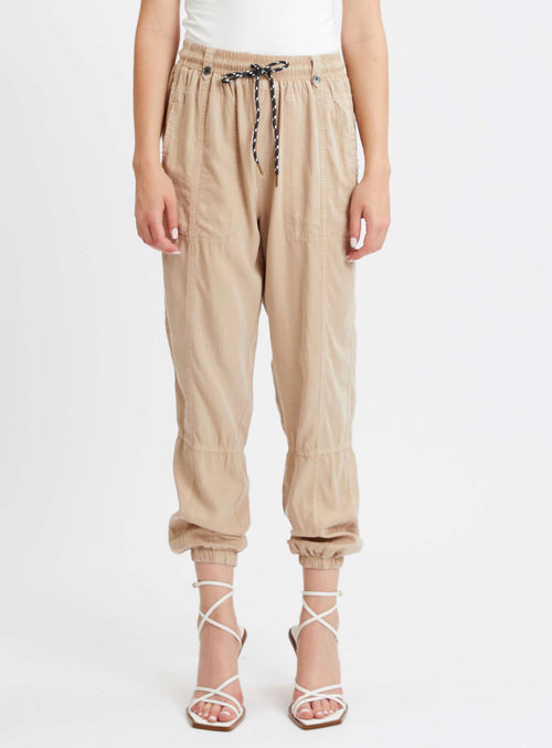 Beige||Beige