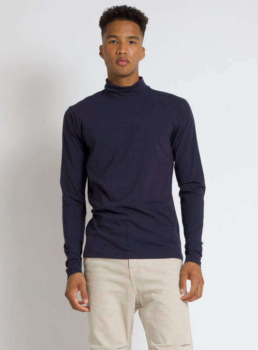 OWEN | ORGANIC COTTON TURTLENECK T-SHIRT||OWEN | T-SHIRT COL ROULÉ EN COTON BIOLOGIQUE