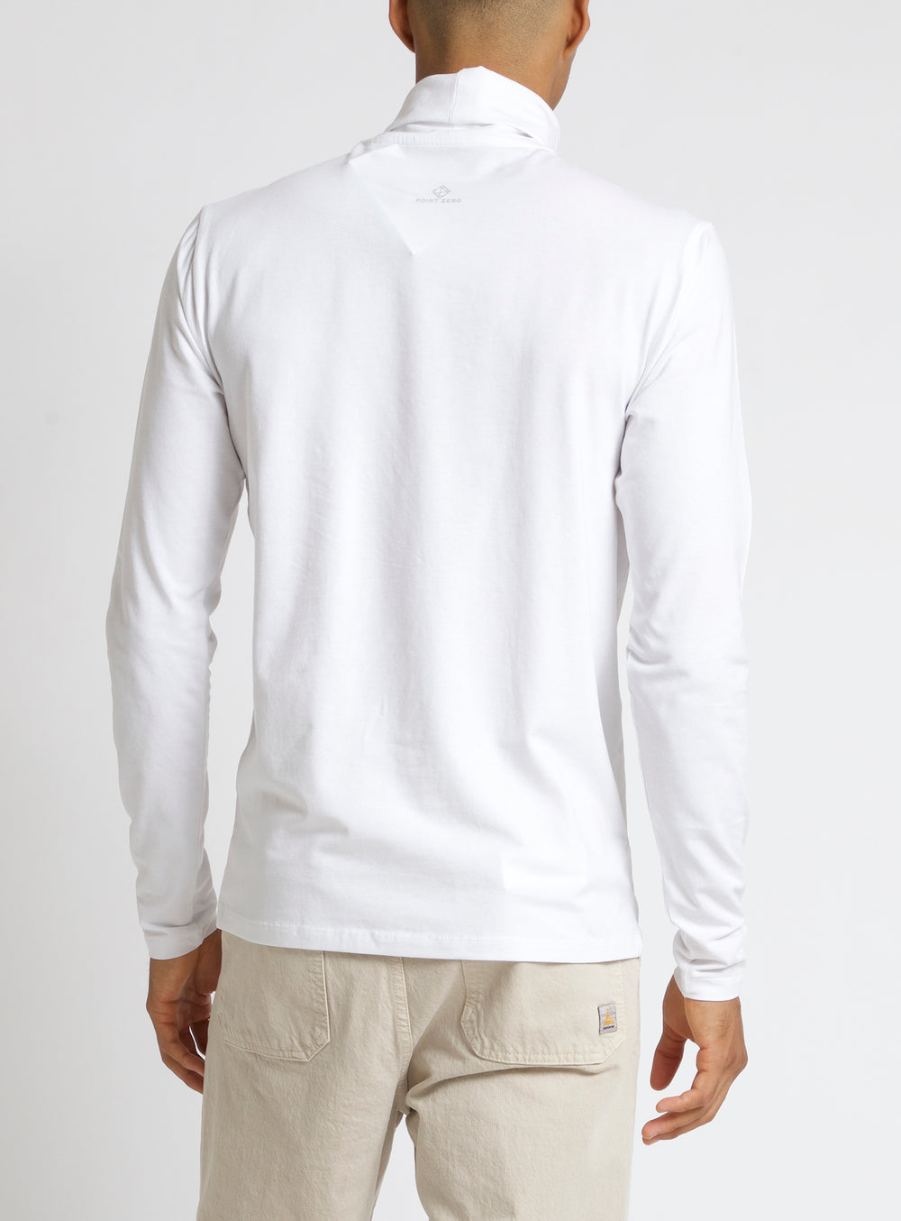OWEN | ORGANIC COTTON TURTLENECK T-SHIRT||OWEN | T-SHIRT COL ROULÉ EN COTON BIOLOGIQUE
