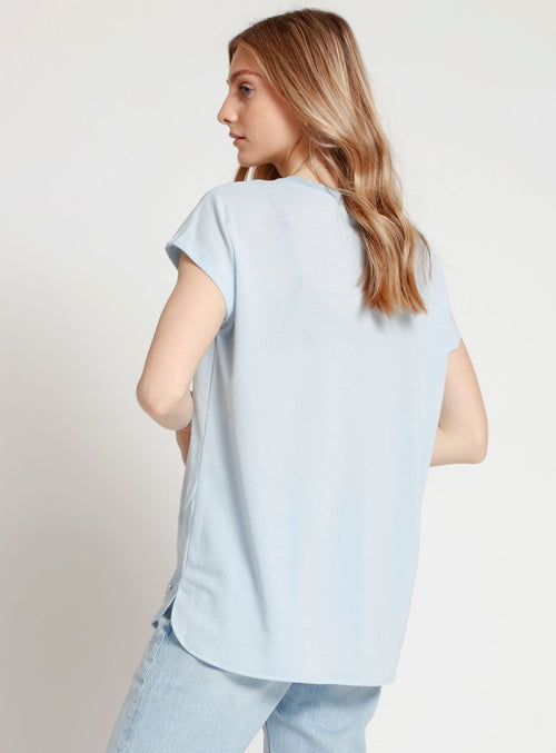 REYA | Short sleeve v neck top ||REYA | Haut à manches courtes et col v