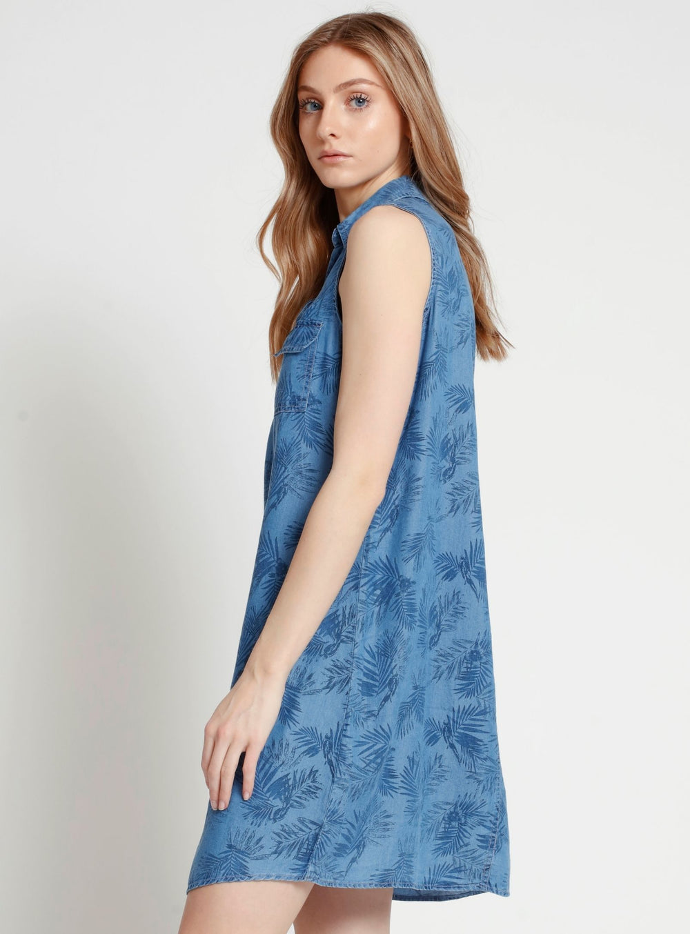 Dark indigo||Indigo foncé
