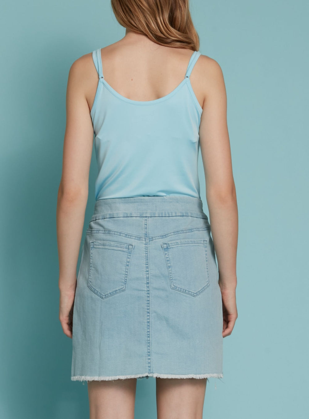 Light Indigo Denim||Denim indigo clair