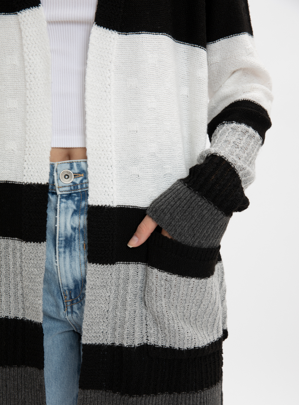 Grey||Gris