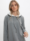 Grey||Gris