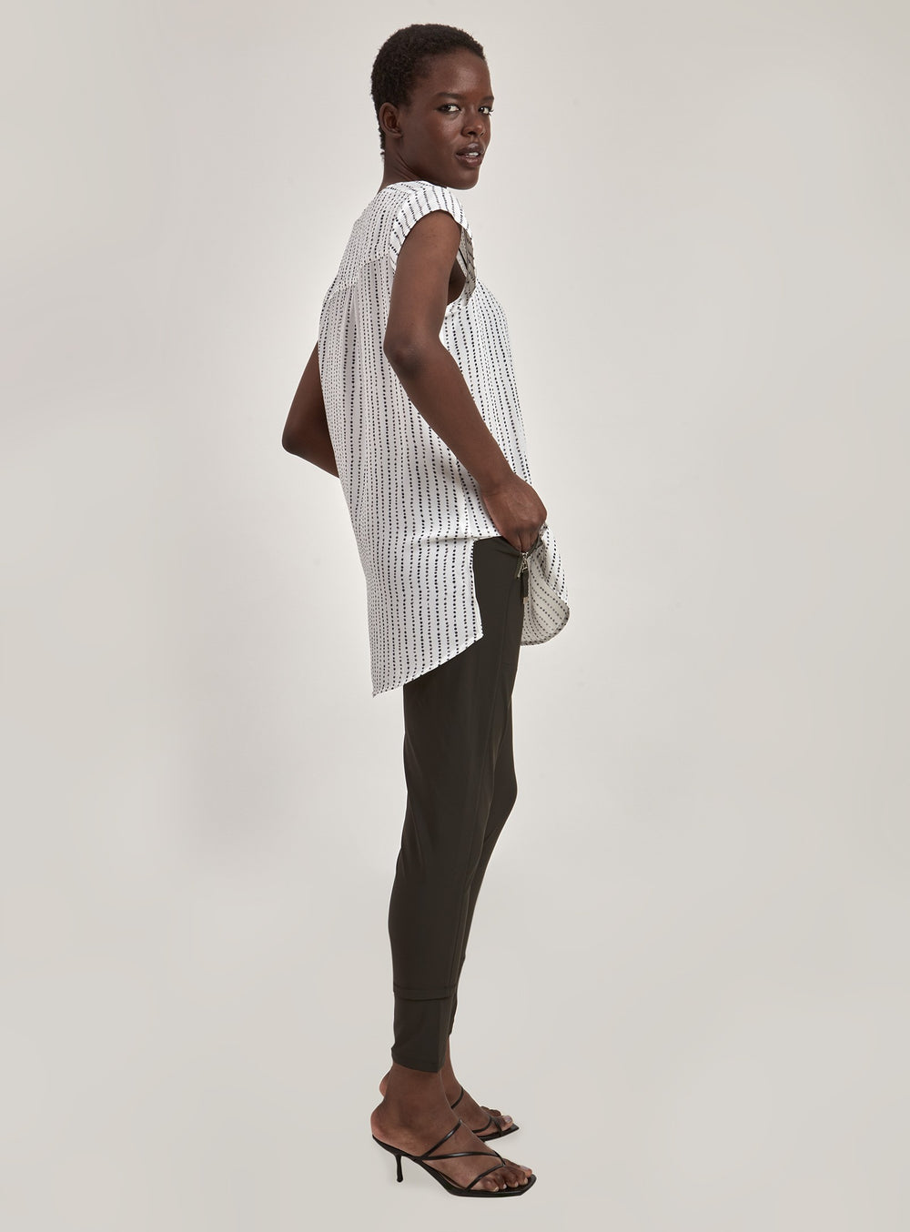 MOE6098-KHAKI